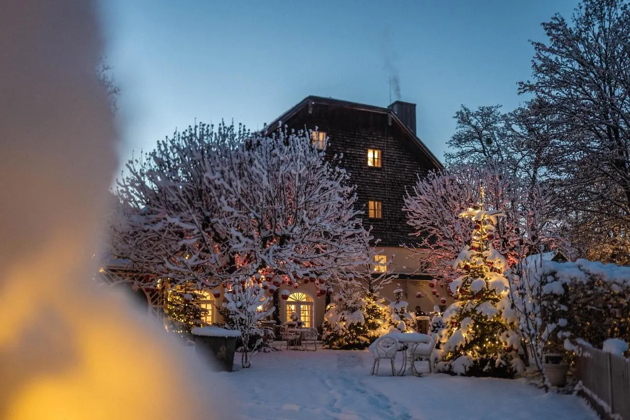 Hotel Der Schlosswirt Zu Anif - Biedermeierhotel Und Restaurant