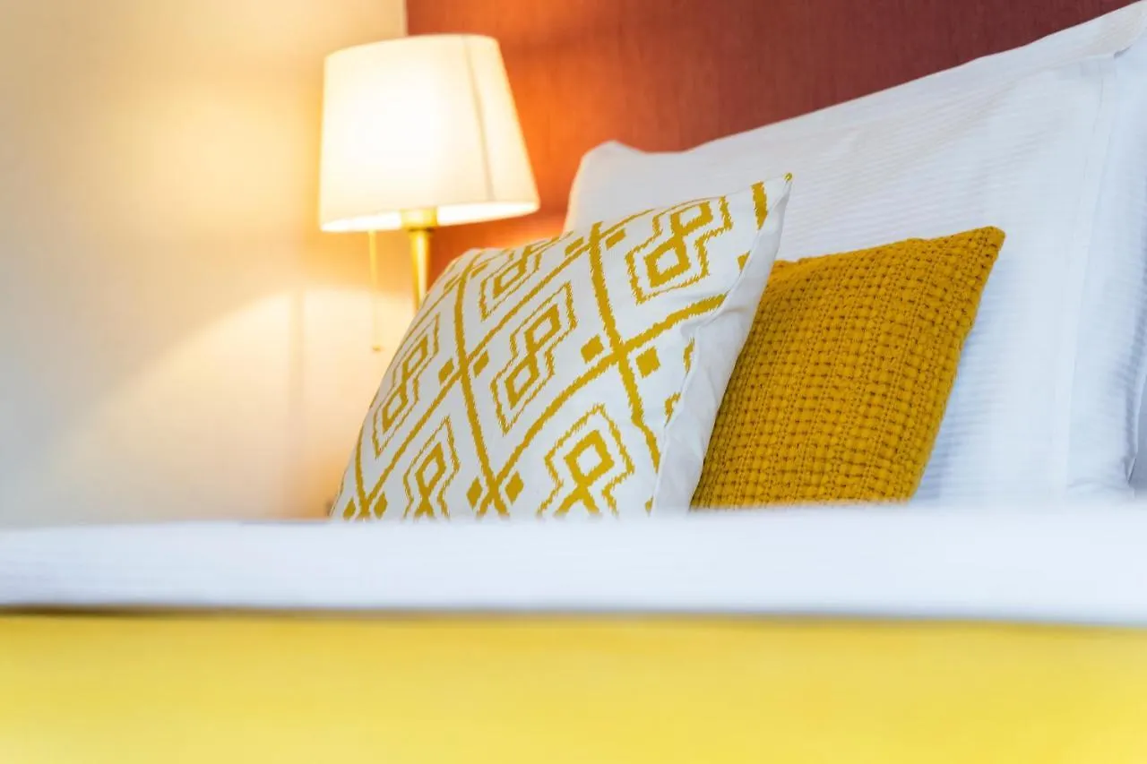 Der Schlosswirt Zu Anif - Biedermeierhotel Und Restaurant 4*,  Austria